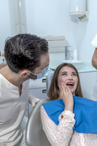 Best Emergency Dentist for Knocked-Out Tooth in Elburn, IL
